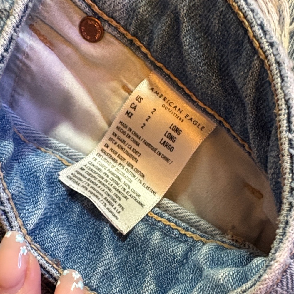 American Eagle Patchwork Distressed Mom Jeans - image 5
